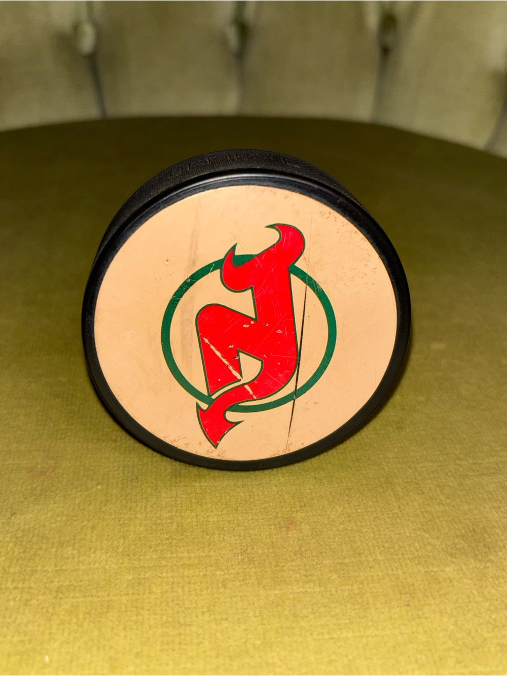 Vintage 1980s NHL New Jersey Devils Souvenir Puck Made In Canada Red/Green Logo